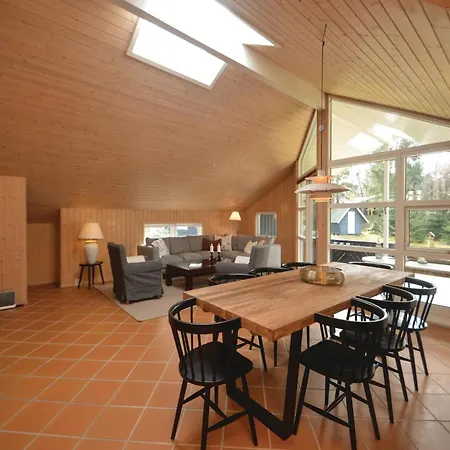 Dom wakacyjny Four-bedroom In Vaggerlose Bøtø By