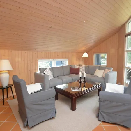 Four-bedroom In Vaggerlose Bøtø By