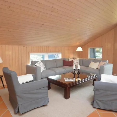 Four-bedroom In Vaggerlose 別荘